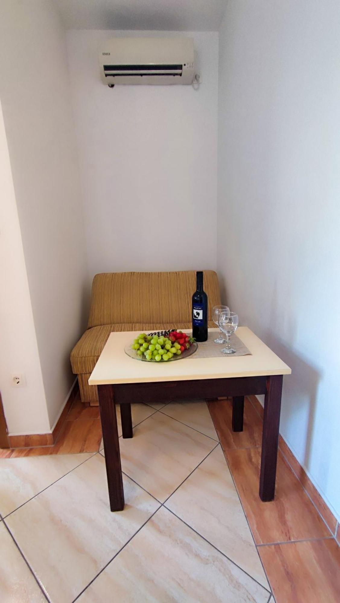 Villa Penava, Private Beach, Pool And 7Min To Trogir Kamer foto
