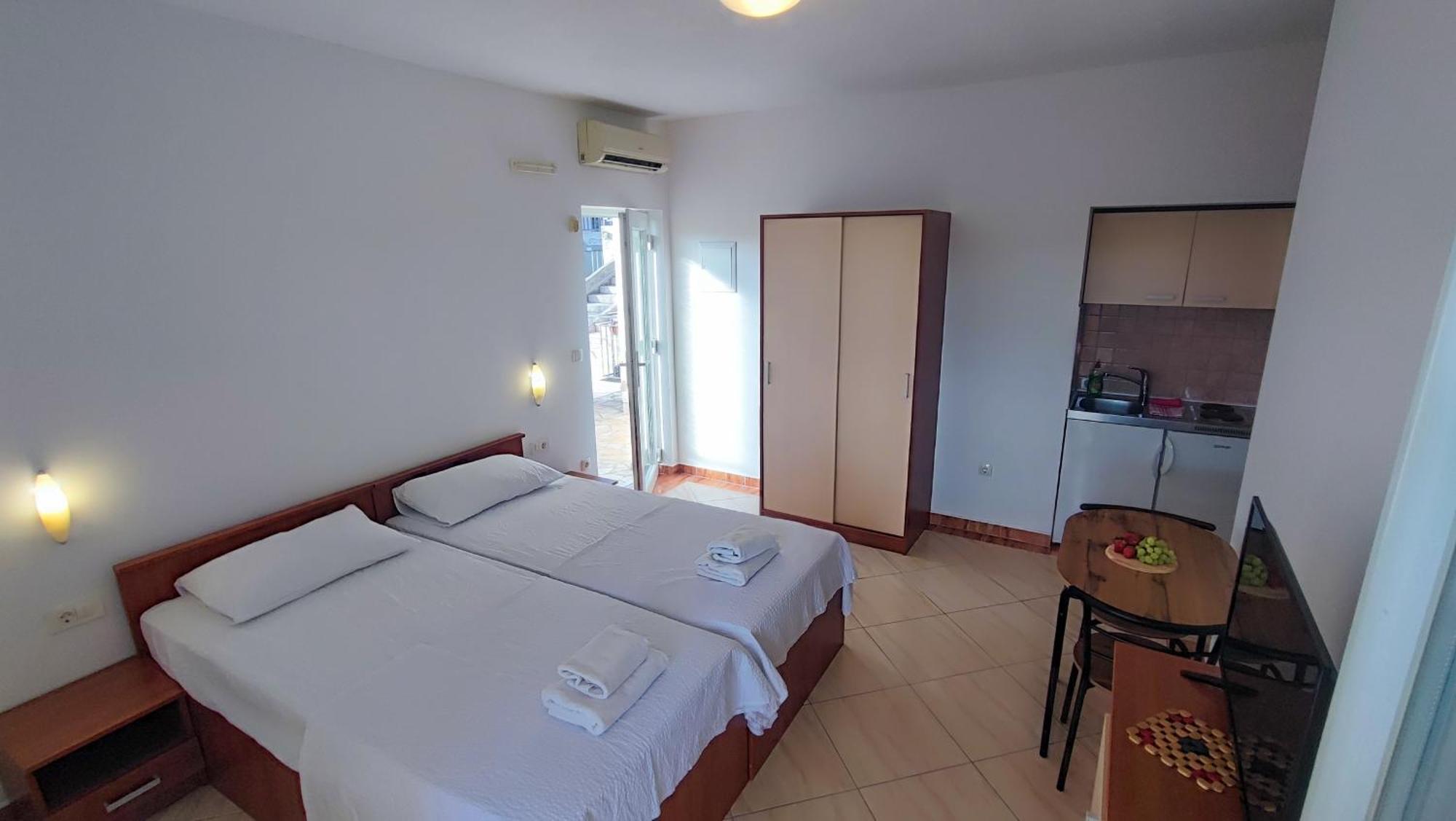 Villa Penava, Private Beach, Pool And 7Min To Trogir Kamer foto