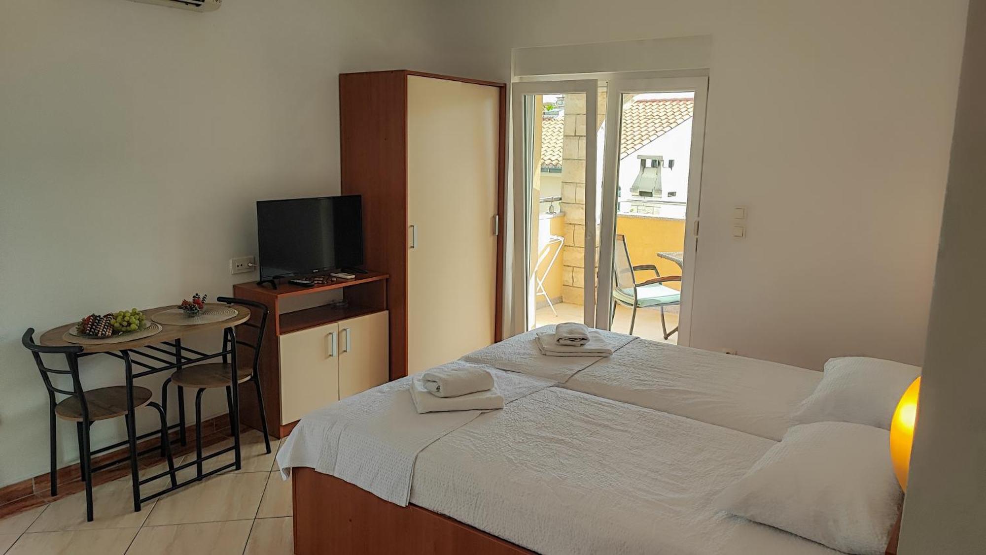 Villa Penava, Private Beach, Pool And 7Min To Trogir Kamer foto