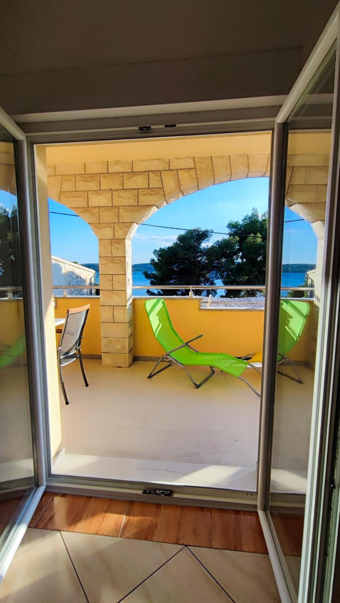 Villa Penava, Private Beach, Pool And 7Min To Trogir Kamer foto