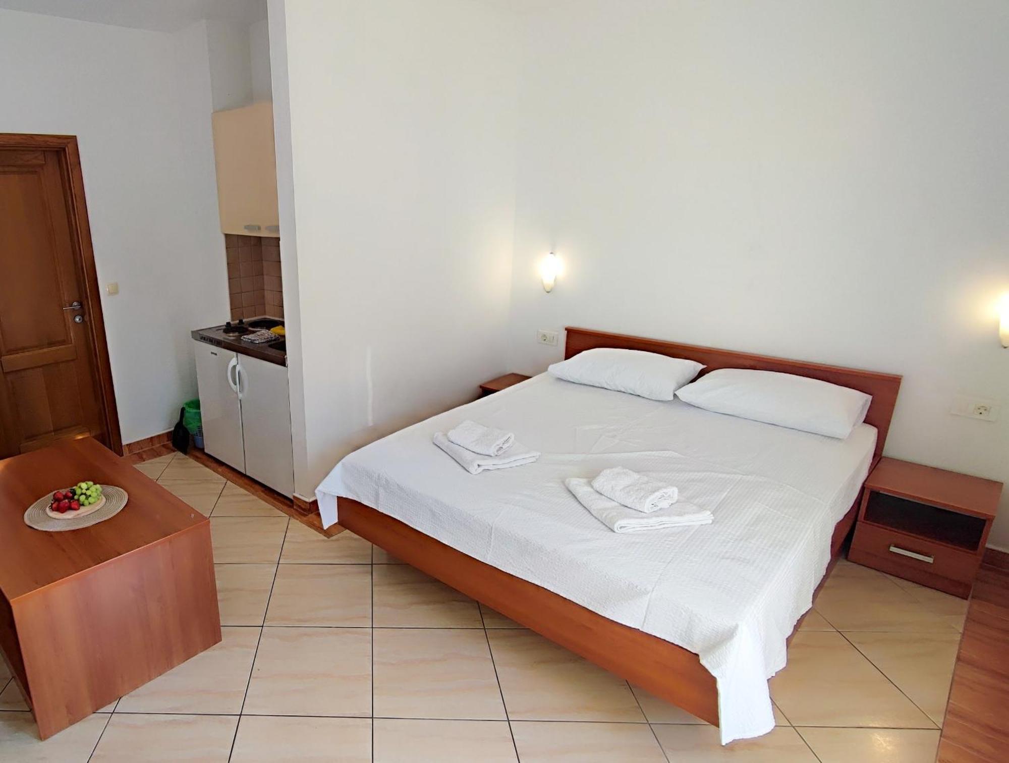 Villa Penava, Private Beach, Pool And 7Min To Trogir Kamer foto